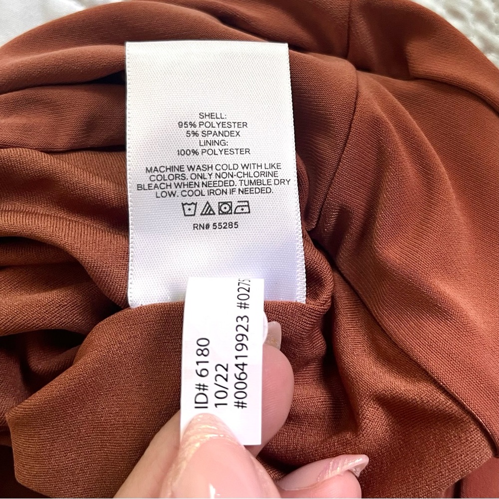 Express Rust Halter Top - Picture 4 of 5